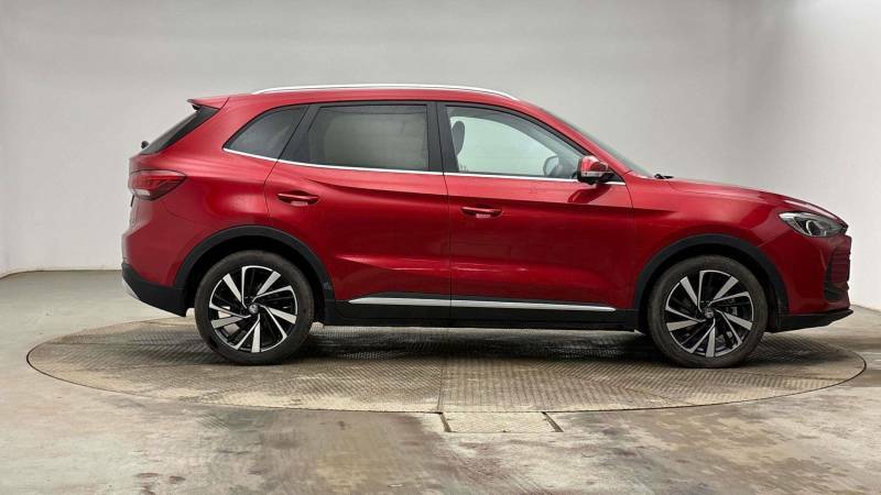 MG ZS 1.5 Hybrid Trophy Red #5