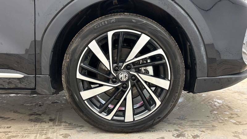 MG ZS 1.5 Hybrid Trophy Black #6
