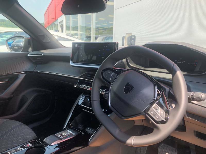 Peugeot 2008 Allure Premium Grey #10