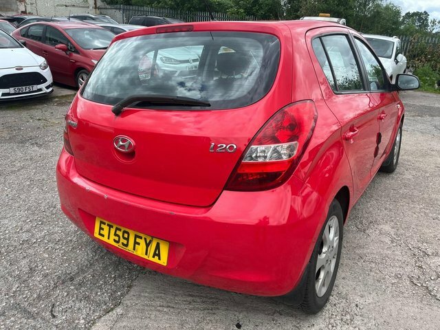 Hyundai I20 1.4 Comfort Euro 4 Red #6