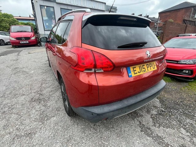 Peugeot 2008 1.2 Puretech Allure Euro 6 Red #4