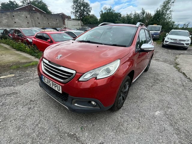 Peugeot 2008 1.2 Puretech Allure Euro 6 Red #3