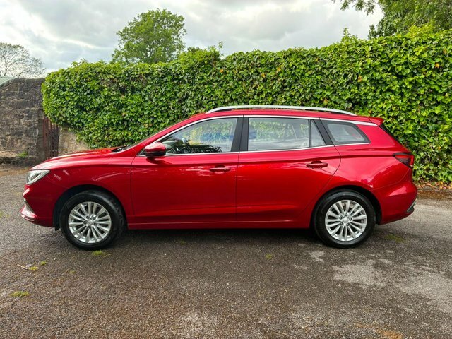 MG MG5 Excite Red #65