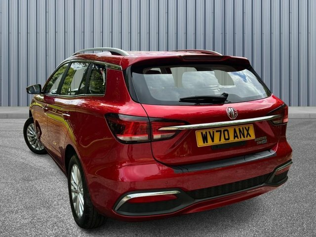 MG MG5 Excite Red #4