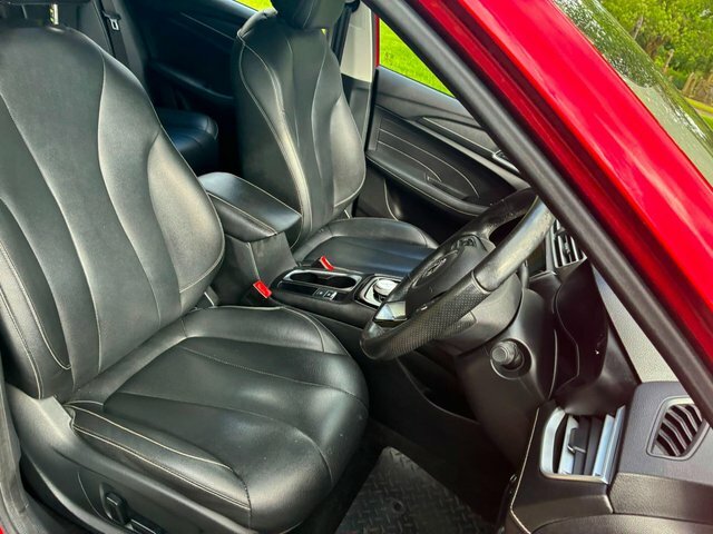 MG MG5 Excite Red #21