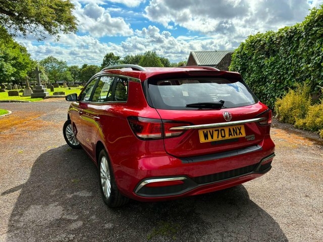 MG MG5 Excite Red #72