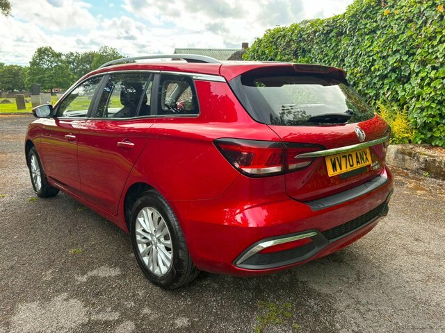 MG MG5 Excite Red #68