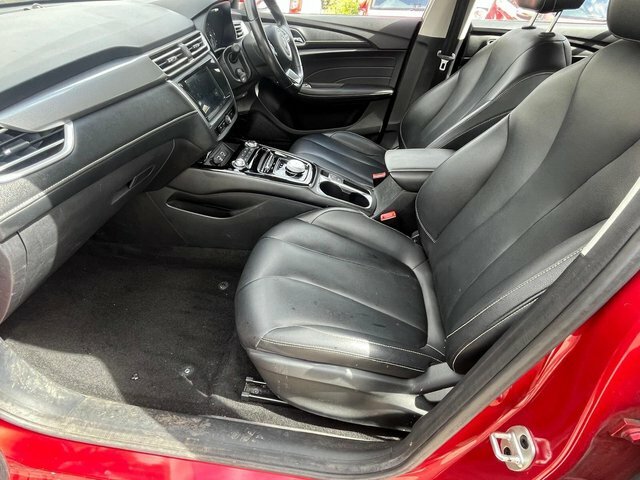 MG MG5 Mg 5 Exclusive Ev Silver #9