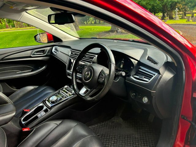 MG MG5 Excite Red #24
