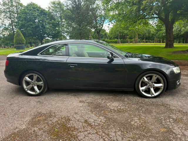 Audi A5 Coupe 2.0 White #78