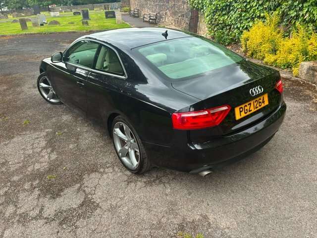 Audi A5 Coupe 2.0 White #63