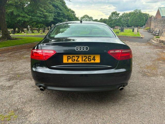 Audi A5 Coupe 2.0 White #70