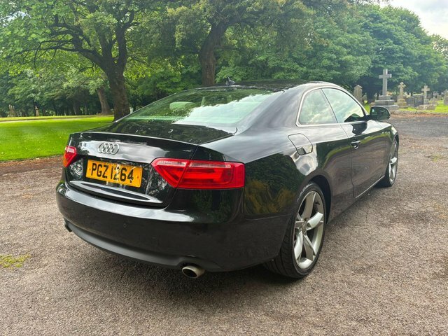 Audi A5 Coupe 2.0 White #77