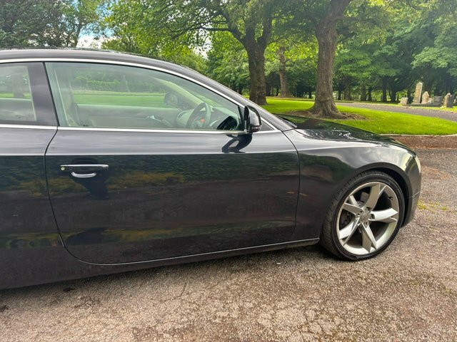 Audi A5 Coupe 2.0 White #80