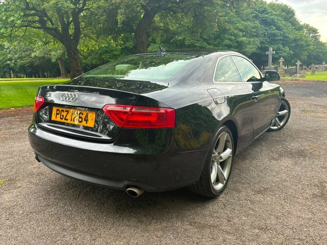 Audi A5 Coupe 2.0 White #75
