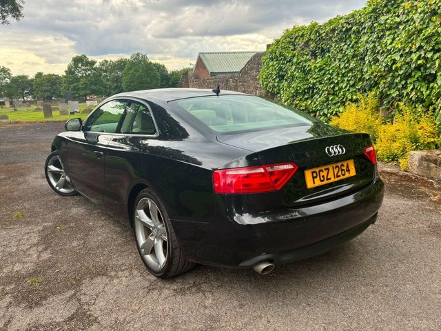 Audi A5 Coupe 2.0 White #65