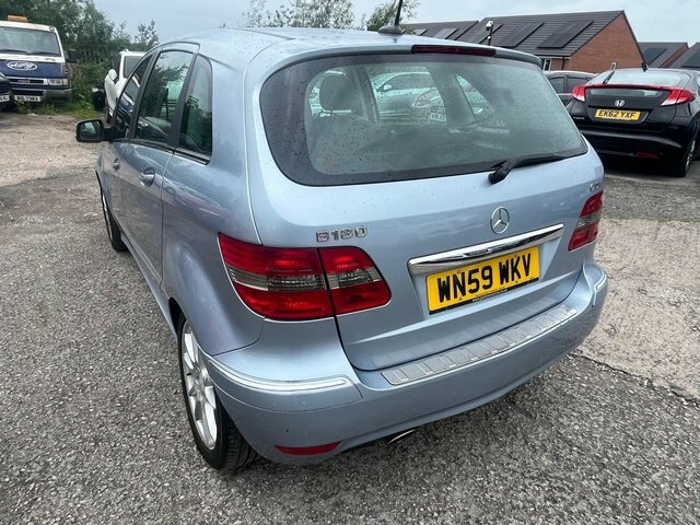 Mercedes-Benz B Class 2.0 B180 Cdi Sport Cvt Blue #4