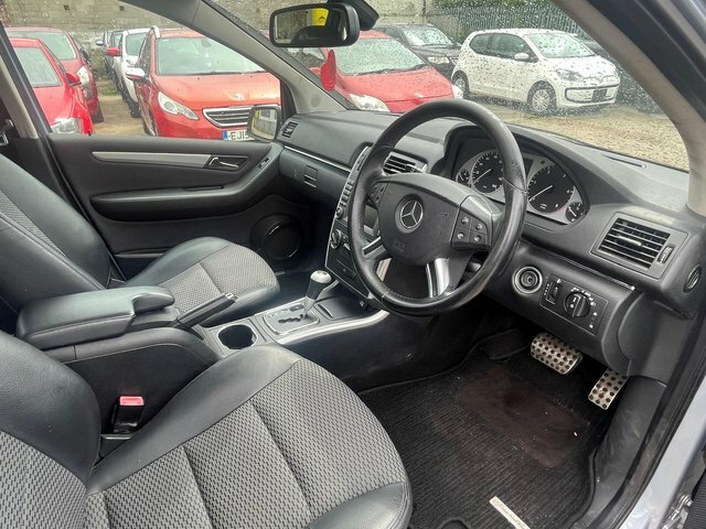 Mercedes-Benz B Class E350 Blueefficiency Avantgarde Cdi Black #13