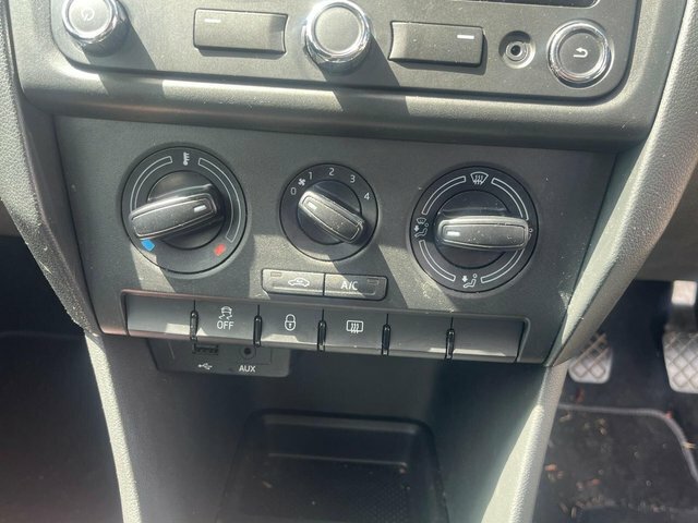 Skoda Rapid Hatchback 1.6 Tdi Elegance 201414 White #15