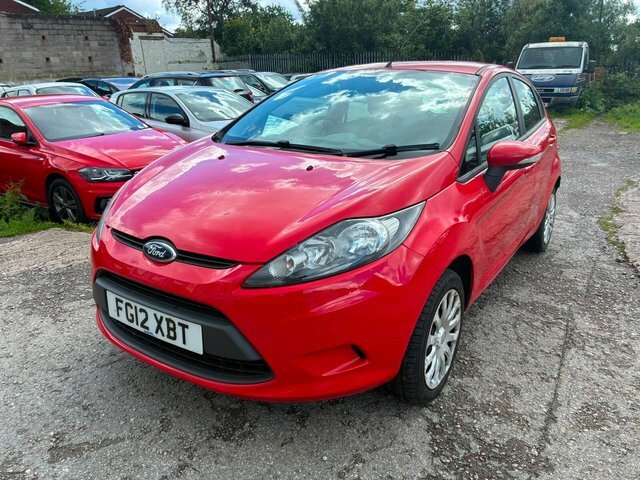 Ford Fiesta 1.25 Edge FG12XBT Red #4