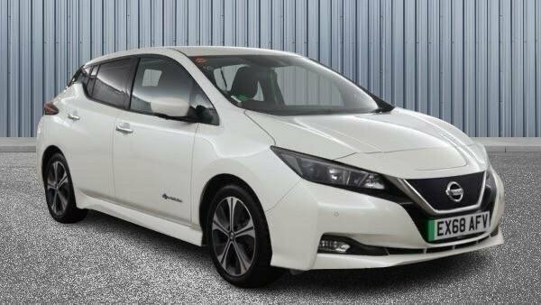 Nissan Leaf 40Kwh N-connecta White
