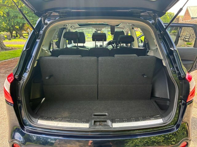 Nissan Qashqai+2 Dci Tekna Plus 2 Grey #21