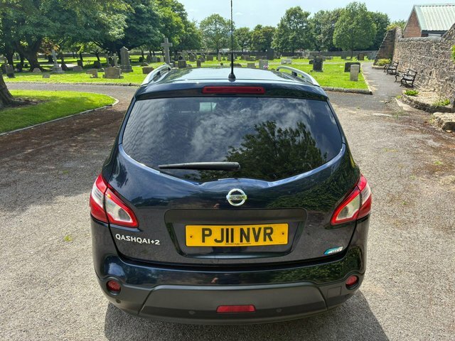 Nissan Qashqai+2 Dci Tekna Plus 2 Grey #76