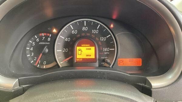 Nissan Micra 1.2 12V Acenta Cvt Euro 5 Red #4