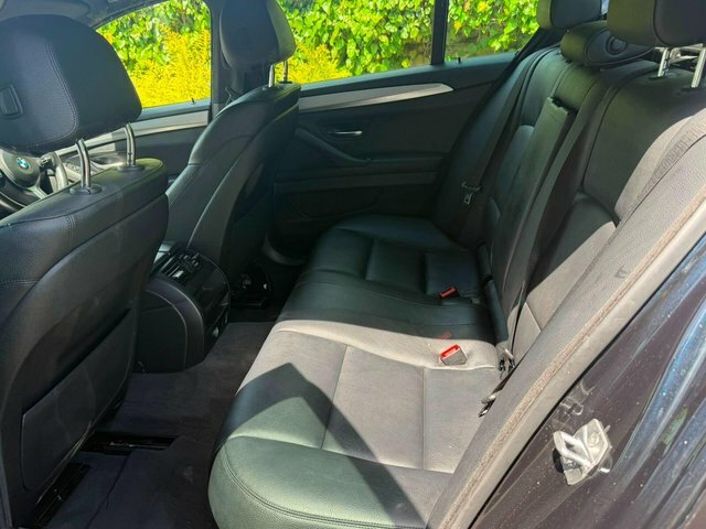 BMW 5 Series 530D M Sport Black #16