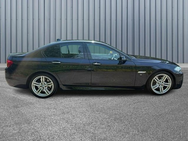 BMW 5 Series 530D M Sport Black #7