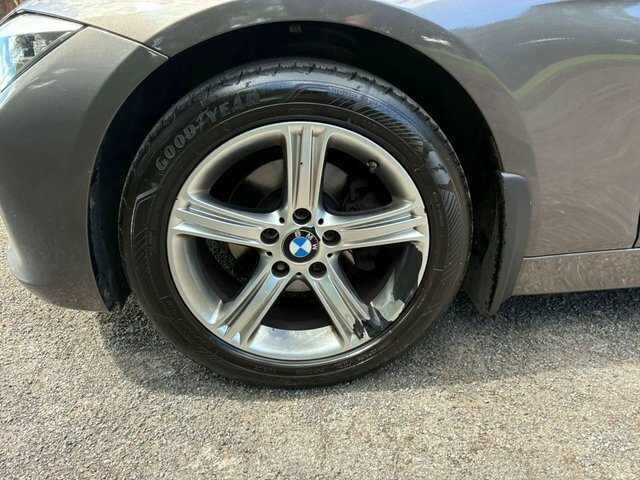 BMW 3 Series 318D Se 4-Door Black #95