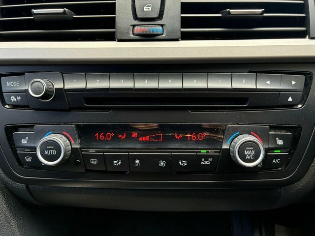 BMW 3 Series 318D Se 4-Door Black #45