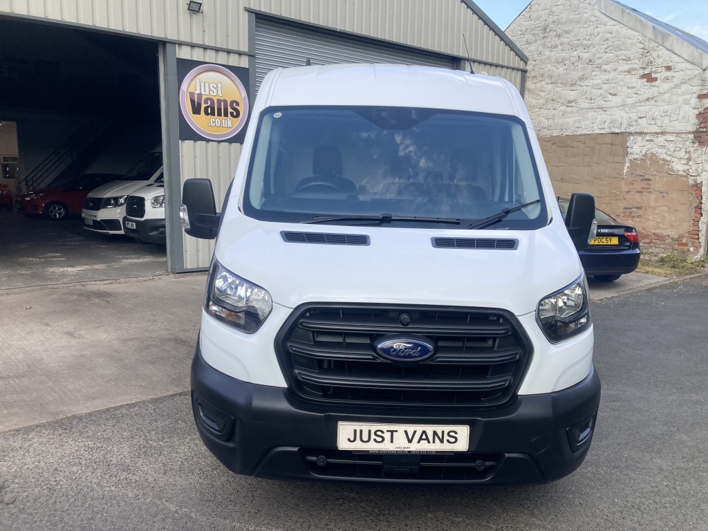 Ford Transit Custom Mpv HV22KFZ White #2
