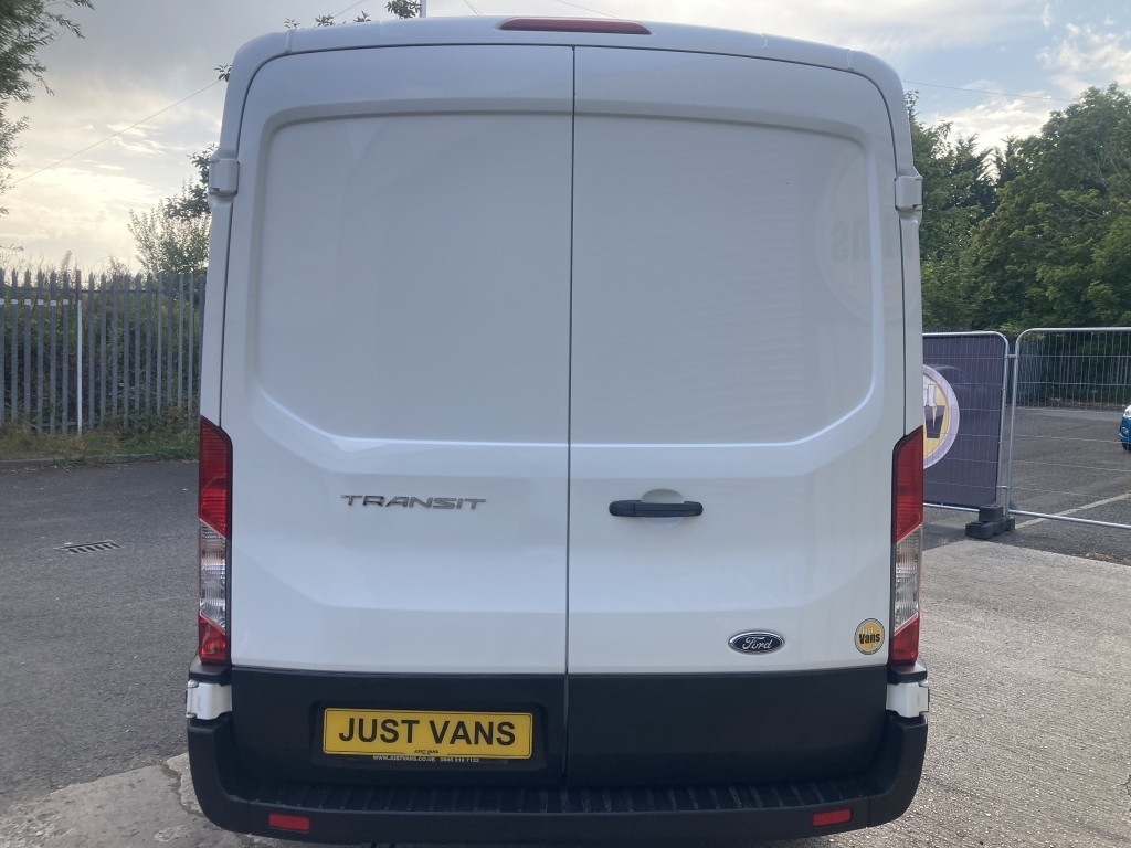 Ford Transit Custom Mpv HV22KFZ White #4