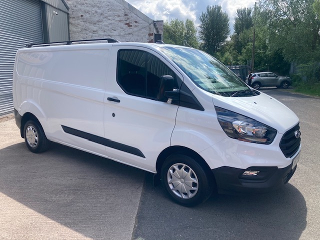 Ford Transit Custom Mpv White