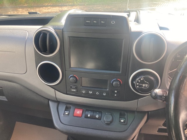 Peugeot Partner Tepee Mpv Black #10