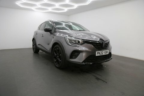 Renault Captur 1.6 E-tech Rive Grey