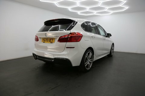 BMW 2 Series 1.5 218I M YG70UCT White #4
