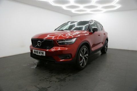 Volvo XC40 2.0 D4 First MH18WYM Red #3