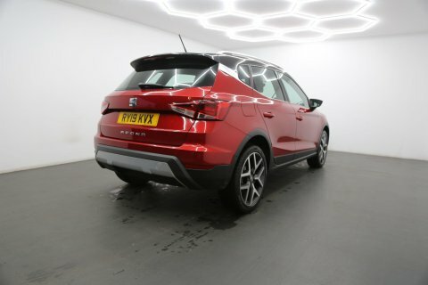 Seat Arona 1.0 Tsi Xcellence Red #4