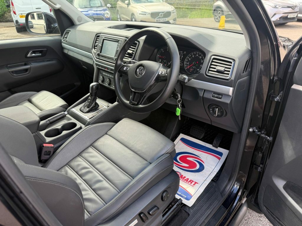 Volkswagen Amarok 3.0 Tdi V6 Highline 4Motion Euro 6 S S Black #3