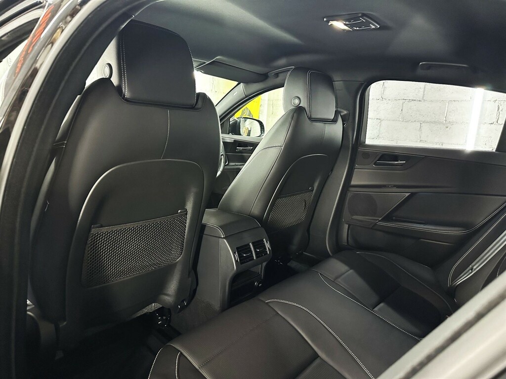 Jaguar XE 2.0D R-sport Euro 6 Ss  #35