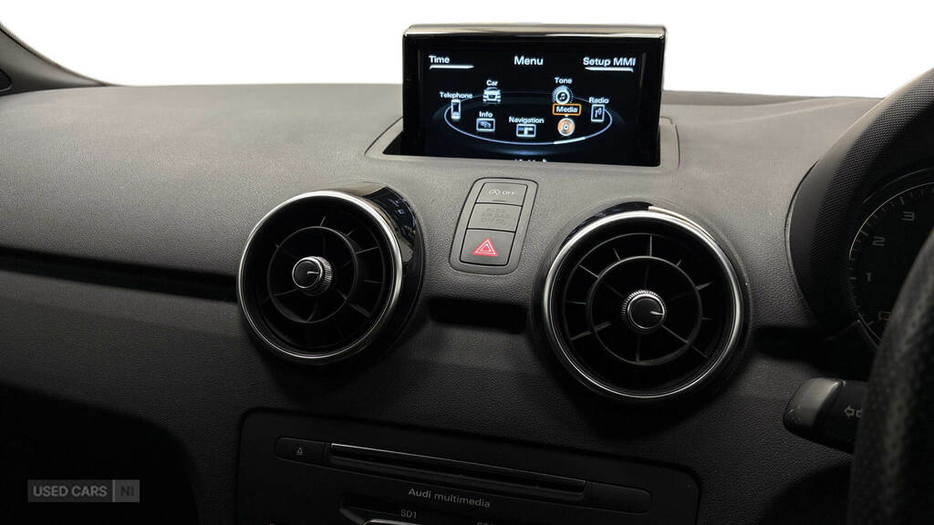 Audi A1  White #9
