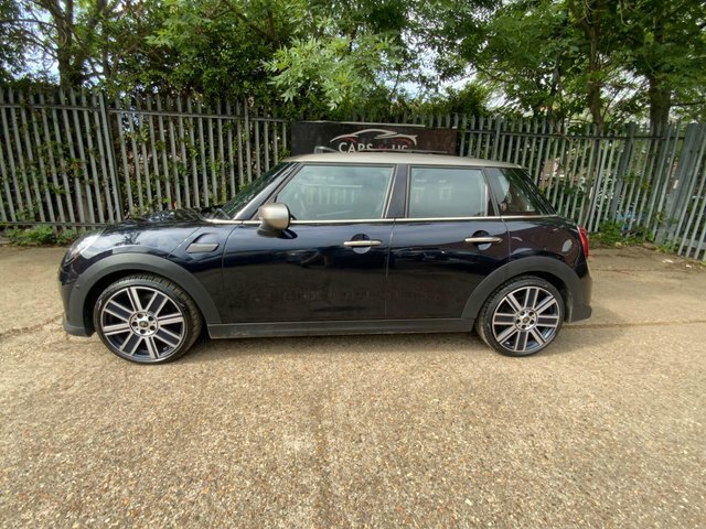 Mini Hatch Cooper Exclusive Steptronic Euro YG23XNC Black #5
