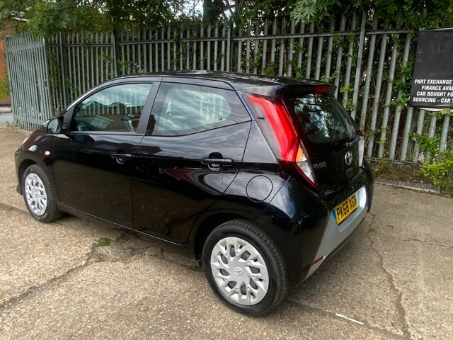 Toyota Aygo Vvt-i X-play X-shift Euro Black #5