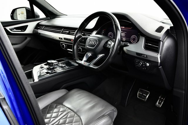 Audi SQ7 Suv Black #6
