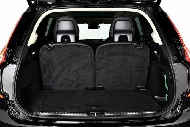 Volvo XC90 Plus, T8 Awd Plug-in Hybrid Blue #49