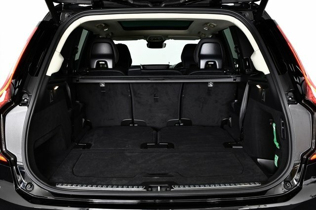 Volvo XC90 Plus, T8 Awd Plug-in Hybrid Blue #50