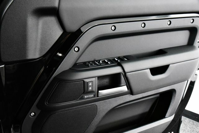 Land Rover Defender 110 3.0 D250 X-dynamic Hse 110 Black #51