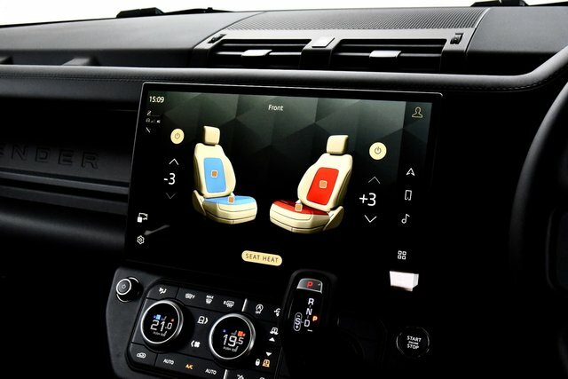Land Rover Defender 110 3.0 D250 X-dynamic Hse 110 Black #39